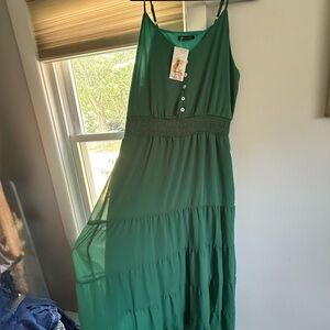 Elegant Green Maxi Dress